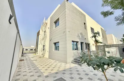 شقة - 5 غرف نوم - 6 حمامات للايجار في فيلا الحوشي - حوشي - البادي - الشارقة