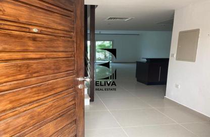 Townhouse - 3 Bedrooms - 4 Bathrooms for sale in Arabian Style - Al Reef Villas - Al Reef - Abu Dhabi Townhouse - 3 Bedrooms - 4 Bathrooms for sale in Arabian Style - Al Reef Villas - Al Reef - Abu Dhabi