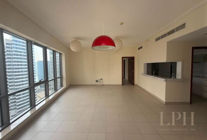 130218300 - Property Image 2