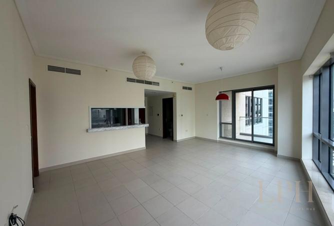 130218300 - Property Main Image
