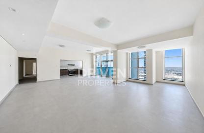 Apartment - 3 Bedrooms - 4 Bathrooms for sale in Marina Arcade Tower - Dubai Marina - Dubai