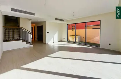 Townhouse - 5 Bedrooms - 6 Bathrooms for rent in Portofino - Damac Lagoons - Dubai