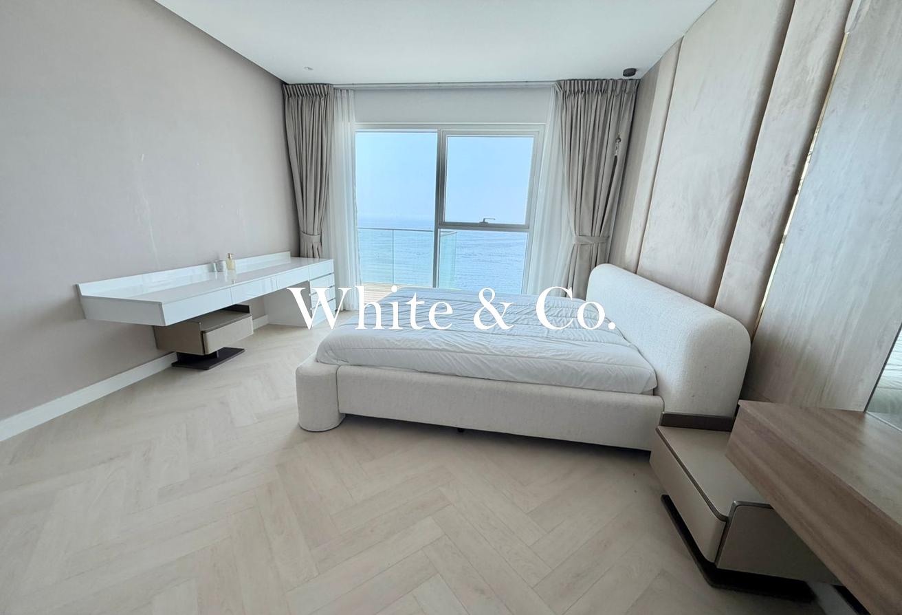 Full Sea View | Upgraded | Fully Furnished photo 13