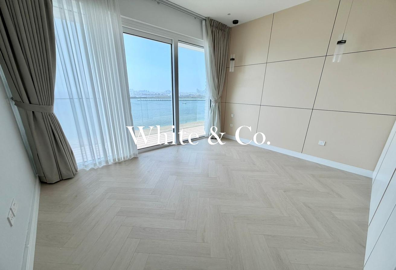 Full Sea View | Upgraded | Fully Furnished photo 11