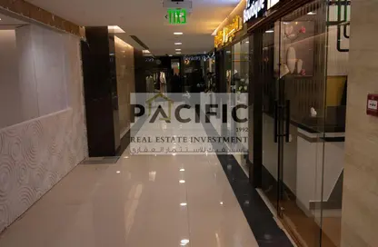 Business Centre - Studio - 7+ Bathrooms for sale in Al Mowaihat 2 - Al Mowaihat - Ajman