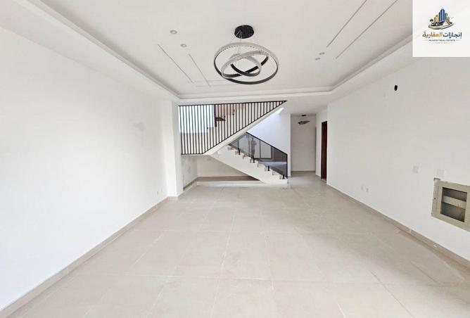 68672790 - Property Image 2