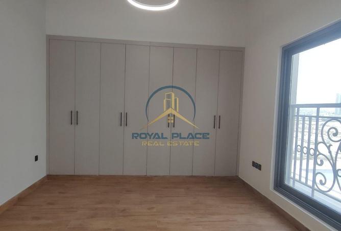 93145122 - Property Image 3