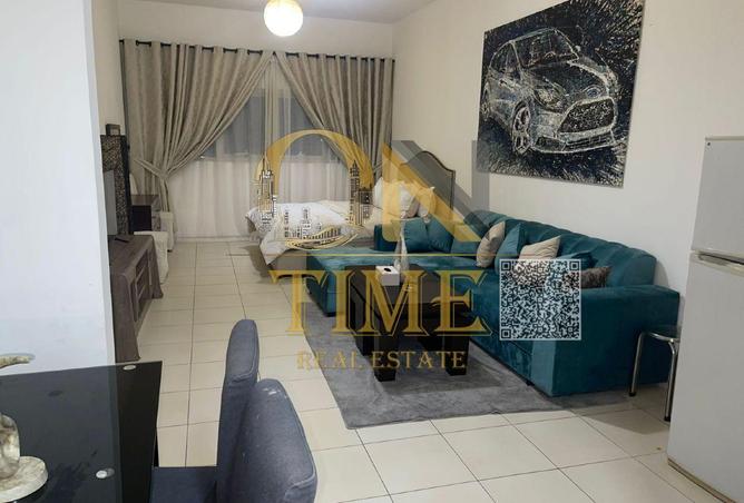 100836390 - Property Image 2
