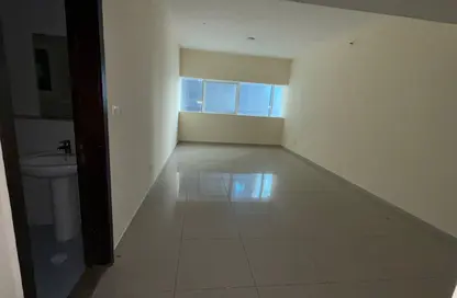 Apartment - Studio - 1 Bathroom for rent in Bukhara Street - Al Nahda - Sharjah