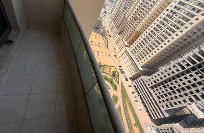 Apartment - 2 - 2 for rent in Emirates Lake Tower 1 - Emirates Lake Towers - Emirates City - Ajman