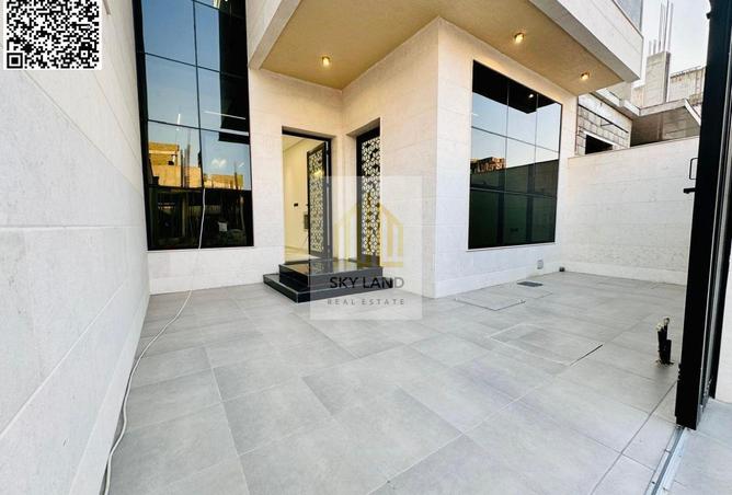 70680945 - Property Image 3