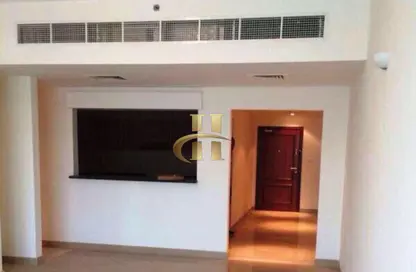 Apartment - 1 Bedroom - 2 Bathrooms for rent in Hub Canal 1 - Hub-Golf Towers - Dubai Sports City - Dubai