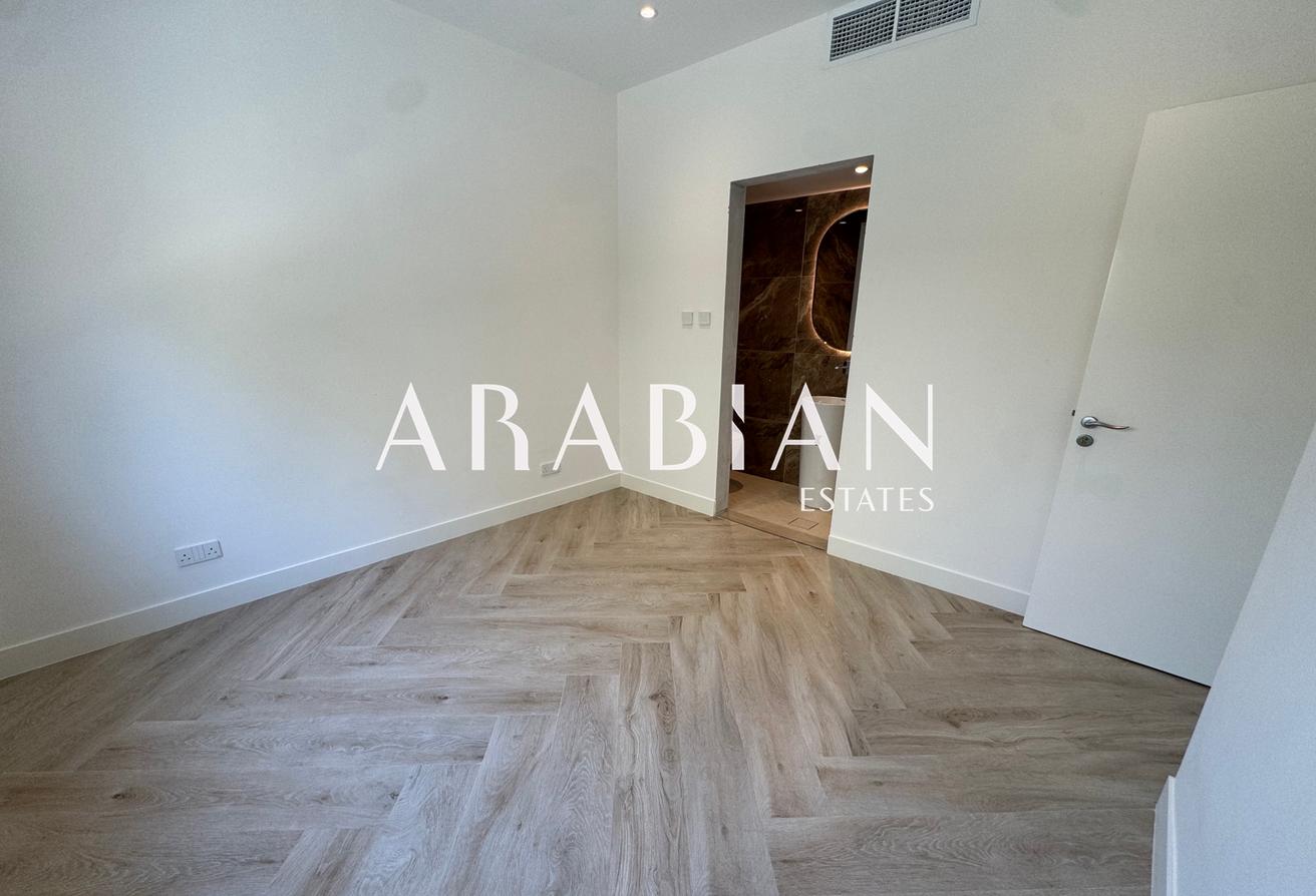 Fully Upgraded | Lake View | Type 3E | Vacant photo 10