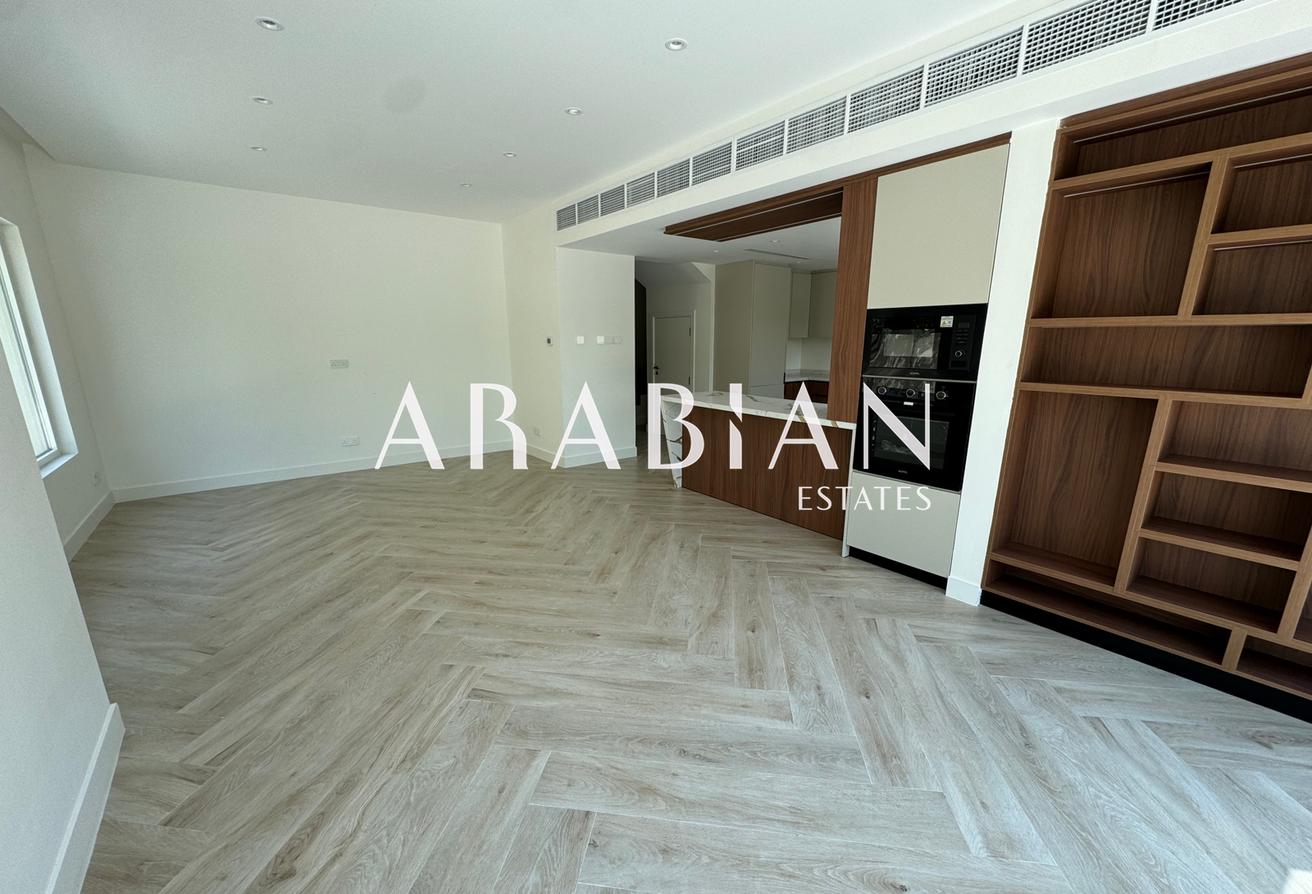 Fully Upgraded | Lake View | Type 3E | Vacant photo 3