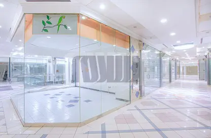 Shop - Studio for rent in Al Salam Centre - Naif - Deira - Dubai
