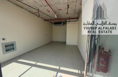 Shop - Studio - 1 Bathroom for rent in Ajman Industrial 1 - Ajman Industrial Area - Ajman Shop - Studio - 1 Bathroom for rent in Ajman Industrial 1 - Ajman Industrial Area - Ajman