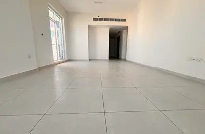 Apartment - 3 Bedrooms - 4 Bathrooms for rent in Yellow 1 - Al Nahda 2 - Al Nahda - Dubai