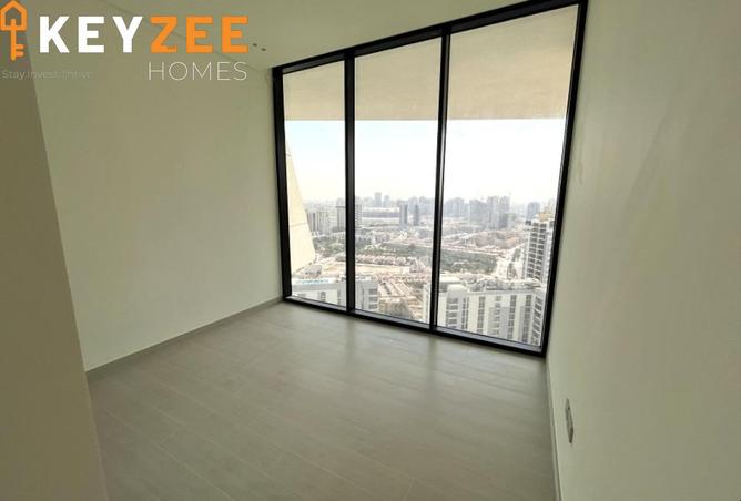 92718111 - Property Image 3