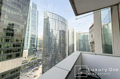 مكتب - استوديو - 1 حمام للايجار في القمة - الخليج التجاري - دبي