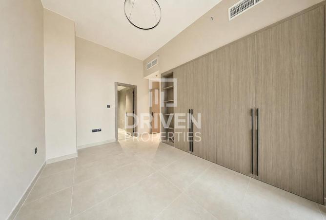 114606233 - Property Image 2
