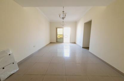 Apartment - 3 - 3 for rent in Muweileh Community - Muwaileh Commercial - Sharjah Apartment - 3 - 3 for rent in Muweileh Community - Muwaileh Commercial - Sharjah