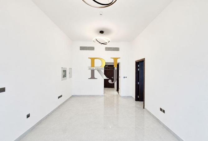 107295226 - Property Image 3