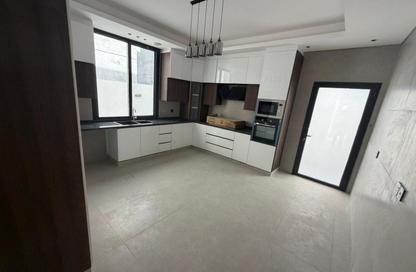 Villa - 5 Bedrooms - 7 Bathrooms for sale in Al Yasmeen 1 - Al Yasmeen - Ajman