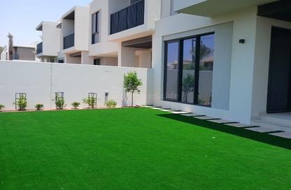 Townhouse - 4 - 5 for rent in Jebel Ali Village Villas - Jebel Ali Village - Jebel Ali - Dubai
