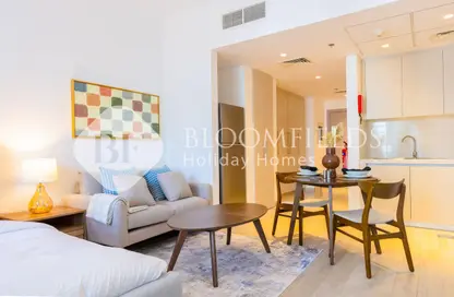 Apartment - 1 Bathroom for rent in Waters Edge - Yas Island - Abu Dhabi Apartment - 1 Bathroom for rent in Waters Edge - Yas Island - Abu Dhabi