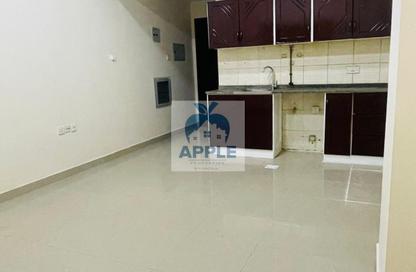 Apartment - Studio - 1 Bathroom for rent in Muwaileh 3 Building - Muwaileh - Sharjah
