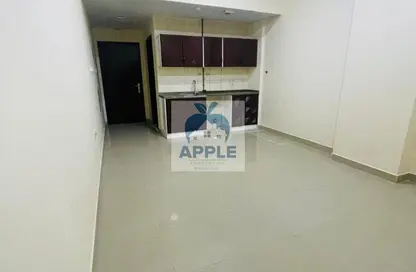 Apartment - Studio - 1 Bathroom for rent in Muwaileh 3 Building - Muwaileh - Sharjah