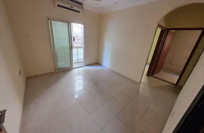 شقة - غرفة نوم - 1 حمام للايجار في مساكن كورنيش عجمان - طريق كورنيش عجمان - عجمان