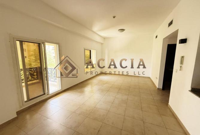 135602984 - Property Main Image