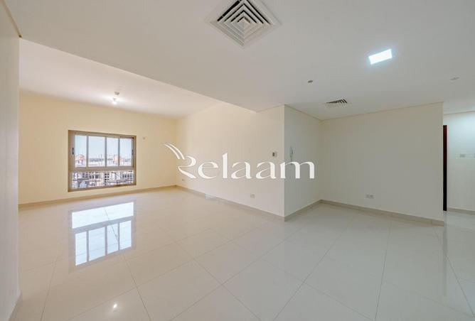 92245980 - Property Image 3