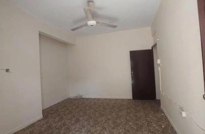 عمارة بالكامل - 8 غرف نوم - 8 حمامات للبيع في مبنى جيباس 1 - النخيل 1 - النخيل - عجمان