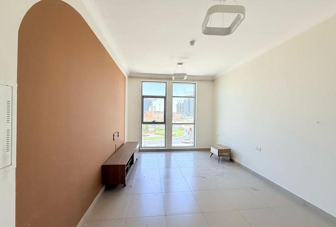 103689842 - Property Image 3