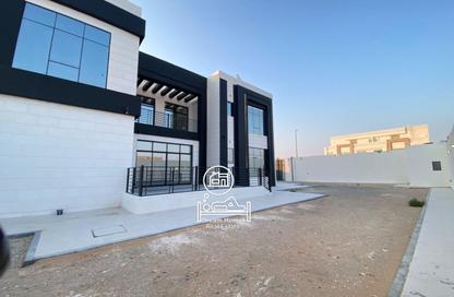 Villa - 6 - 7+ for rent in Madinat Al Riyad - Abu Dhabi