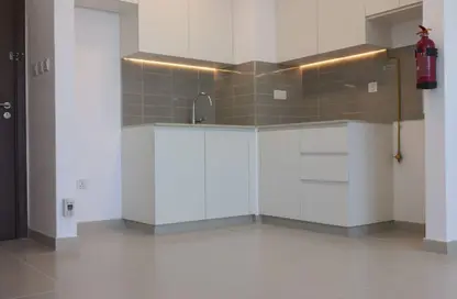 Apartment - 1 Bedroom - 1 Bathroom for rent in Hayat Boulevard 1B - Hayat Boulevard 1 - Hayat Boulevard - Town Square - Dubai