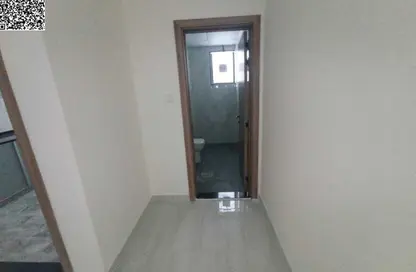 شقة - غرفة نوم - 2 حمامات للايجار في برج الأوركيد - تايجر داون تاون عجمان - العالية - عجمان