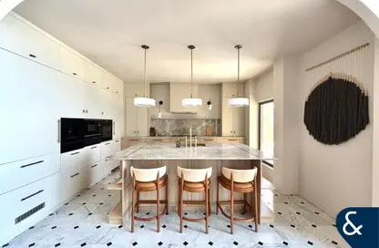 شقة - 2 غرف نوم - 2 حمامات للايجار في مرجان 1 - مرجان - جميرا بيتش ريزيدنس - دبي