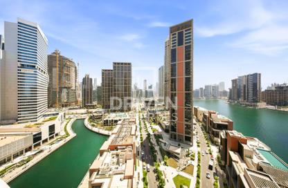 Apartment - 3 - 4 for rent in Jumeirah Living Business Bay - Peninsula - Business Bay - Dubai