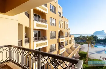 شقة - 1 حمام للايجار في فيروز - باب البحر - جزيرة المرجان - رأس الخيمة