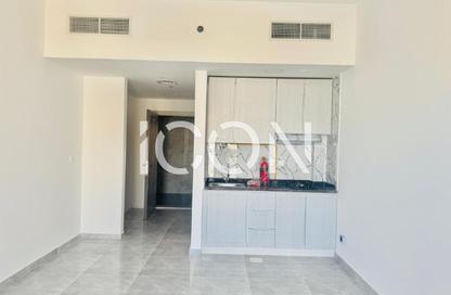 Apartment - Studio - 1 Bathroom for rent in International City Phase 2 - Al Warsan 4 - Al Warsan - Dubai Apartment - Studio - 1 Bathroom for rent in International City Phase 2 - Al Warsan 4 - Al Warsan - Dubai
