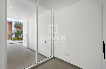 Townhouse - 4 - 5 for rent in Ixora - Al Barari - Dubai