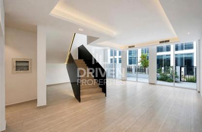 Townhouse - 4 - 5 for rent in Ixora - Al Barari - Dubai