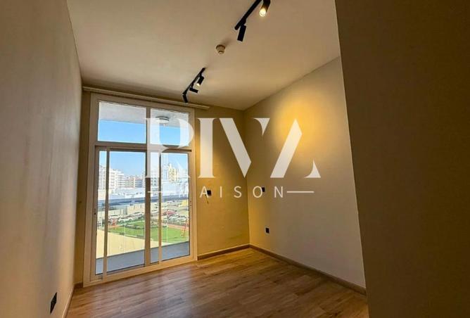87454455 - Property Main Image