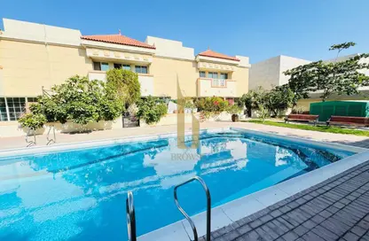 Villa - 4 Bedrooms - 4 Bathrooms for rent in Umm Suqeim 2 Villas - Umm Suqeim 2 - Umm Suqeim - Dubai