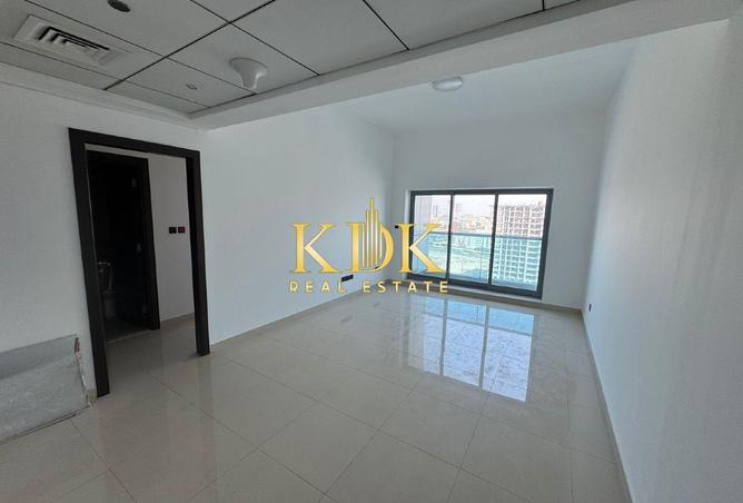 56955299 - Property Image 2