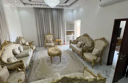 Villa - 5 Bedrooms - 3 Bathrooms for sale in Al Yasmeen 1 - Al Yasmeen - Ajman