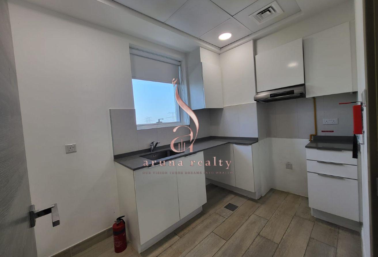 Elegant 1BR | Pool View | Bloom Towers, JVC photo 10